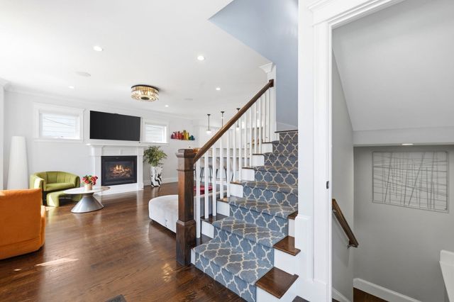 30 Port Norfolk St, Boston, MA 02122