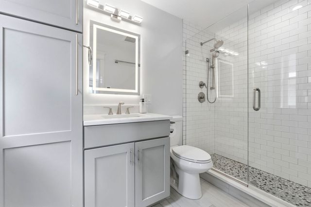 30 Port Norfolk St, Boston, MA 02122