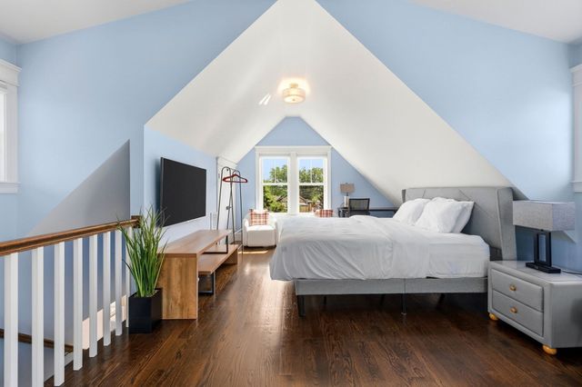 30 Port Norfolk St, Boston, MA 02122
