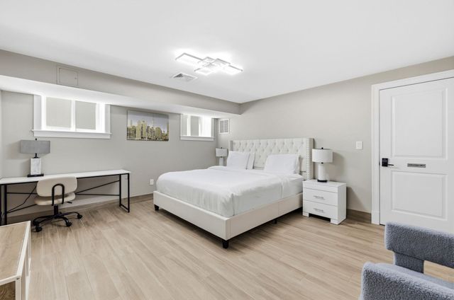 30 Port Norfolk St, Boston, MA 02122