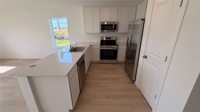 806 LYNX ST, Davenport, FL 33837