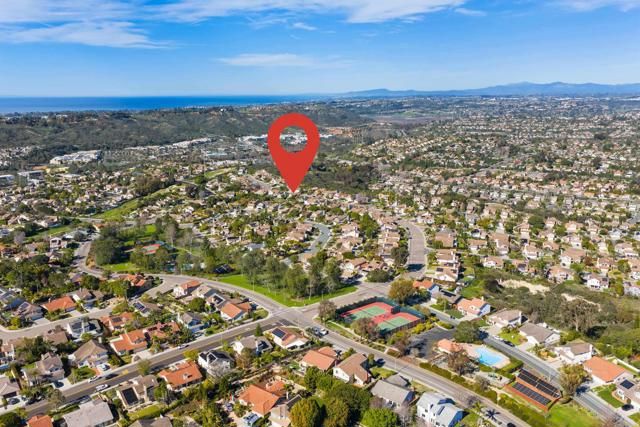 2072 Wandering Road, Encinitas, CA 92024