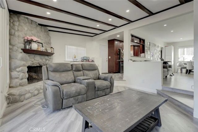 10317 Pinyon, Tujunga, CA 91042