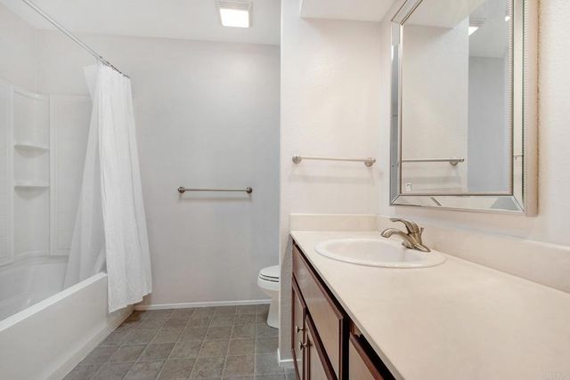816 818 Viva Court, Solana Beach, CA 92075