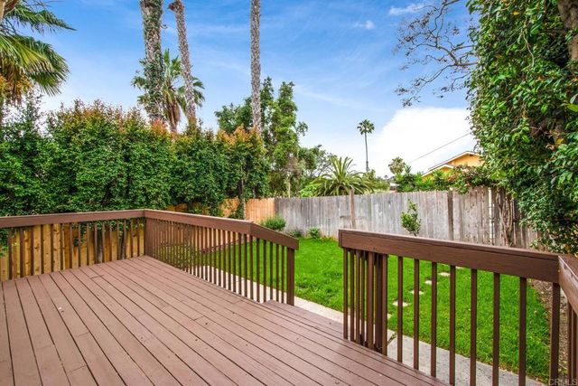 816 818 Viva Court, Solana Beach, CA 92075