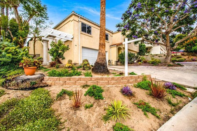 816 818 Viva Court, Solana Beach, CA 92075