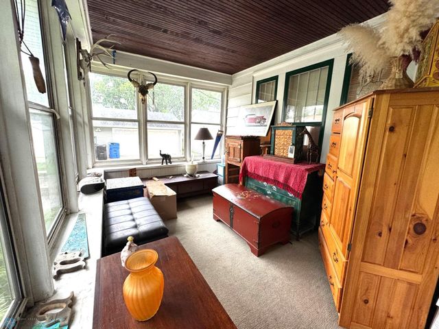 1414-1416 S 6th Avenue S, Fargo, ND 58103
