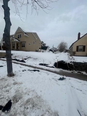 1237 Stanford Avenue, Saint Paul, MN 55105