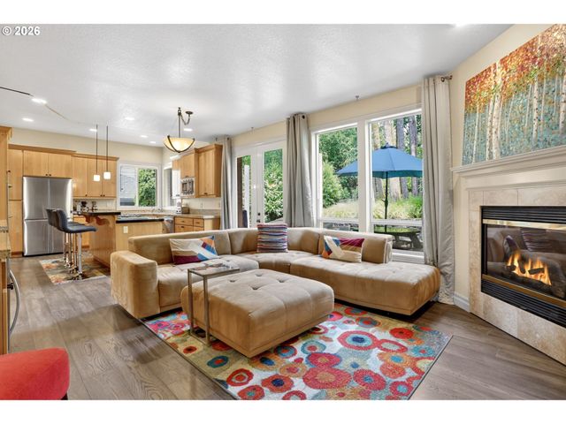 10147 Nw SKYLINE HEIGHTS Dr, Portland, OR 97229