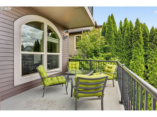 10147 Nw SKYLINE HEIGHTS Dr, Portland, OR 97229