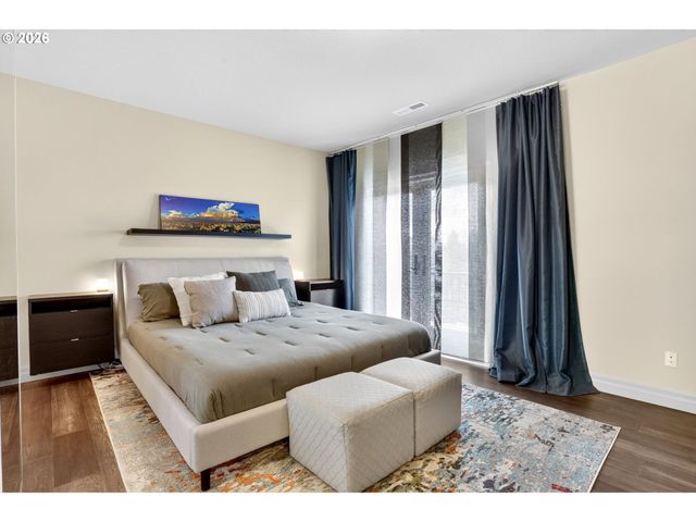10147 Nw SKYLINE HEIGHTS Dr, Portland, OR 97229