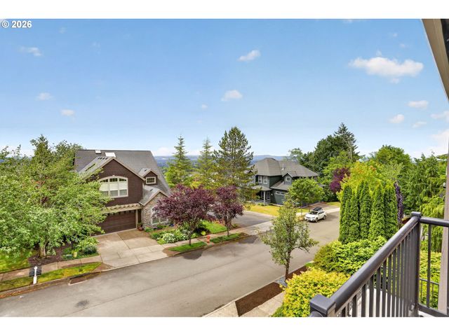 10147 Nw SKYLINE HEIGHTS Dr, Portland, OR 97229