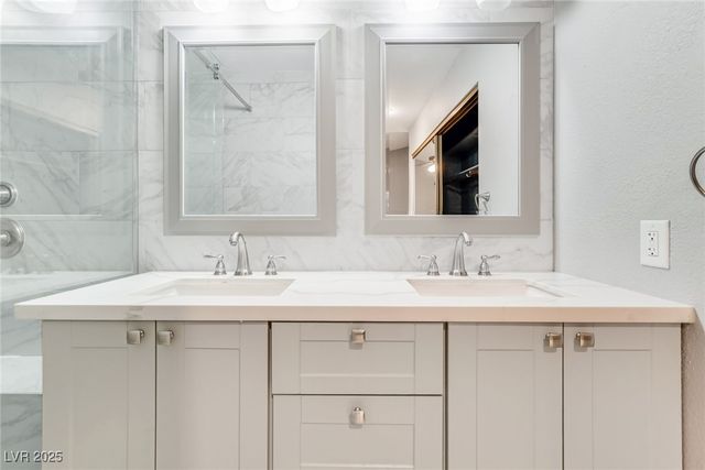 353 Clayton Street, Henderson, NV 89074