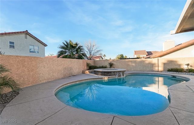 353 Clayton Street, Henderson, NV 89074