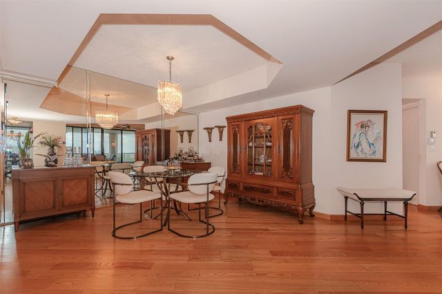 3598 Yacht Club Dr 1402, Miami, FL 33180