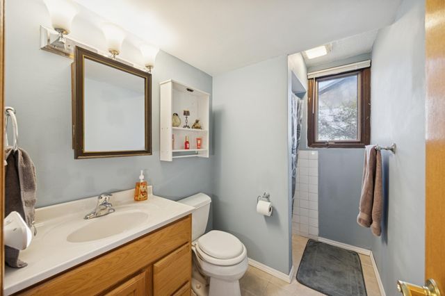 10648 Wren Street NW, Coon Rapids, MN 55433