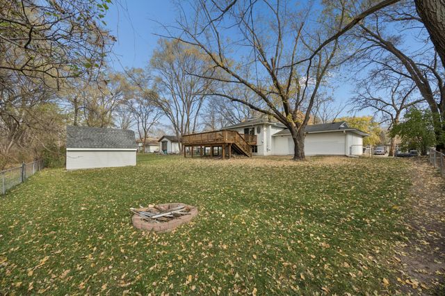 10648 Wren Street NW, Coon Rapids, MN 55433