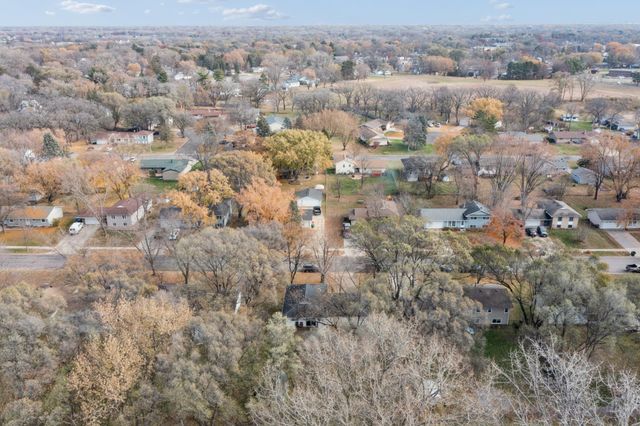 10648 Wren Street NW, Coon Rapids, MN 55433