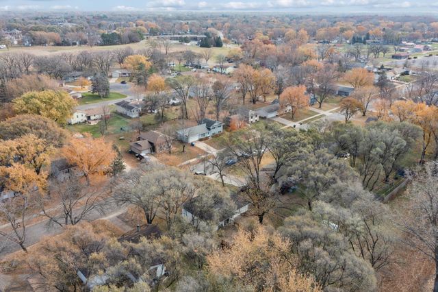 10648 Wren Street NW, Coon Rapids, MN 55433