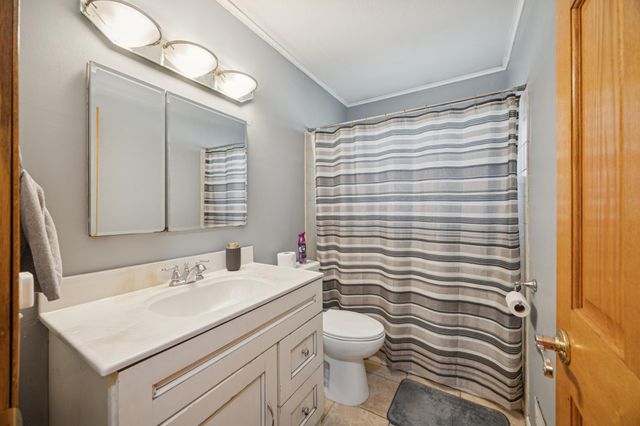 10648 Wren Street NW, Coon Rapids, MN 55433