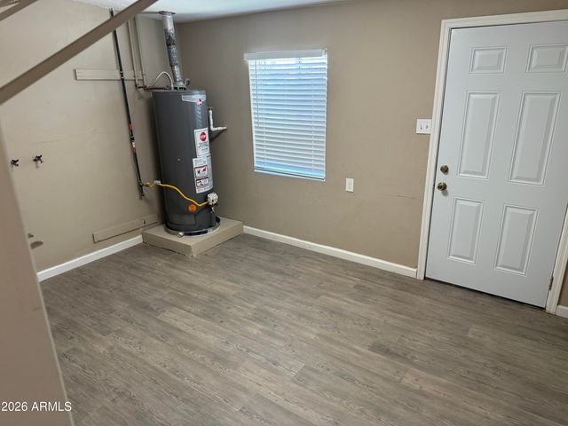 5929 W MULBERRY Drive, Phoenix, AZ 85033