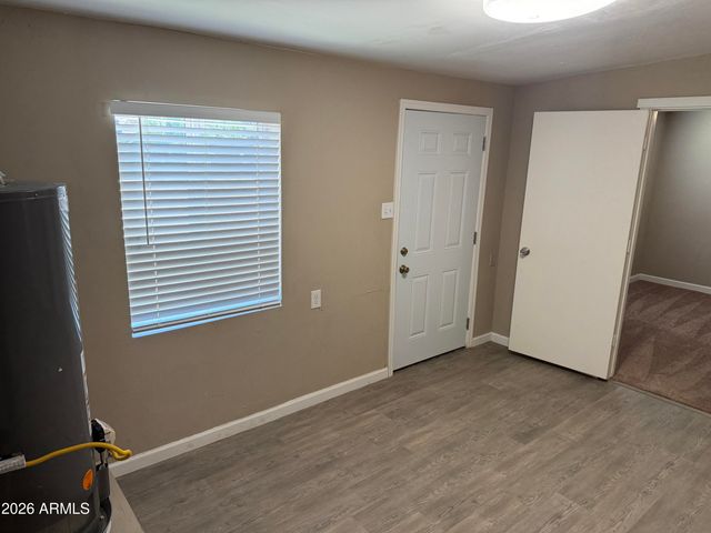 5929 W MULBERRY Drive, Phoenix, AZ 85033