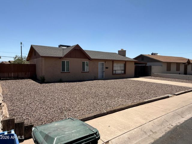 5929 W MULBERRY Drive, Phoenix, AZ 85033