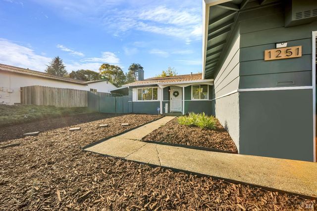 1251 N Camino Alto, Vallejo, CA 94589