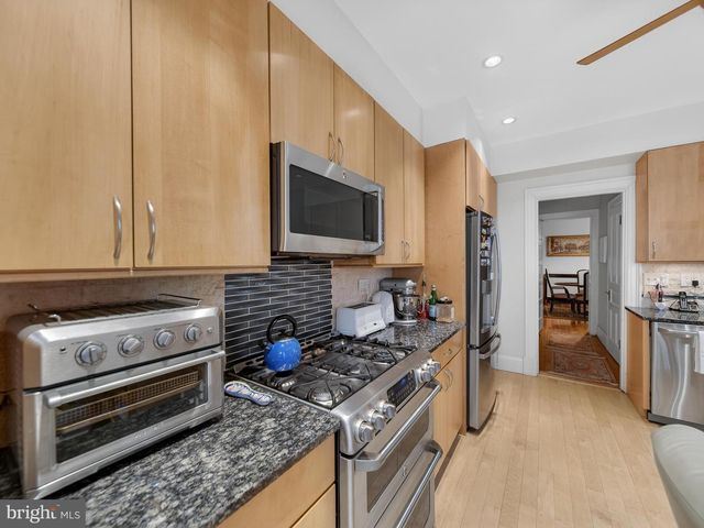 1343 30TH ST NW, Washington, DC 20007