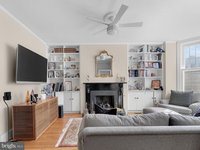 1343 30TH ST NW, Washington, DC 20007