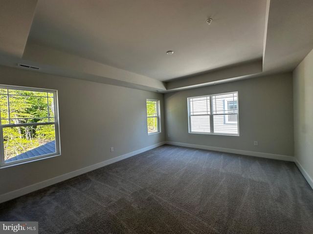 5871 SAINT DAVID DR, White Plains, MD 20695