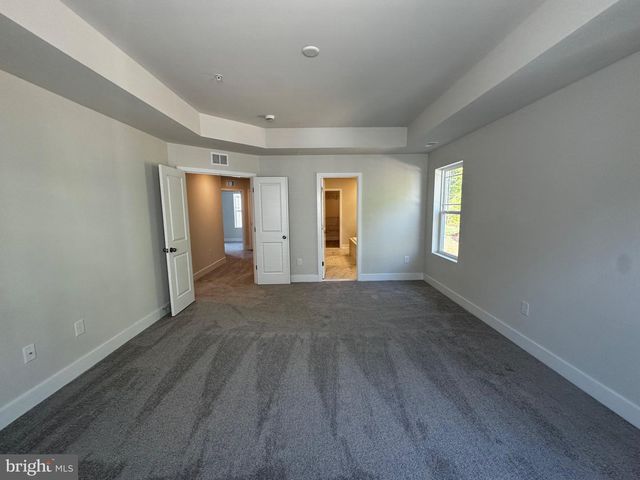 5871 SAINT DAVID DR, White Plains, MD 20695