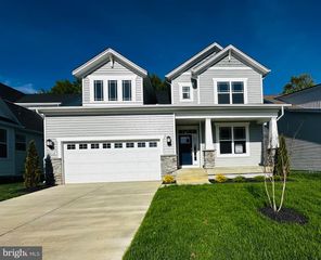 5871 SAINT DAVID DR, White Plains, MD 20695
