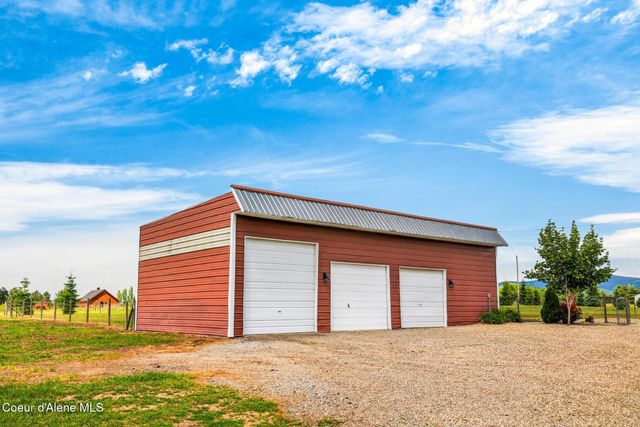 10215 E DAY MT SPOKANE RD, Mead, WA 99021