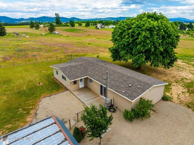10215 E DAY MT SPOKANE RD, Mead, WA 99021