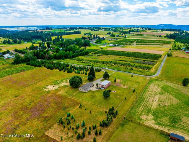 10215 E DAY MT SPOKANE RD, Mead, WA 99021