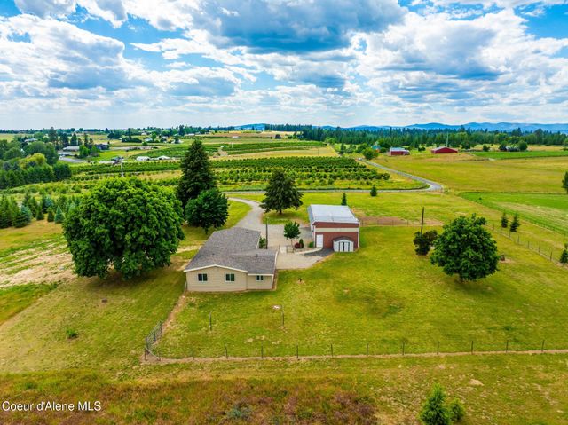 10215 E DAY MT SPOKANE RD, Mead, WA 99021