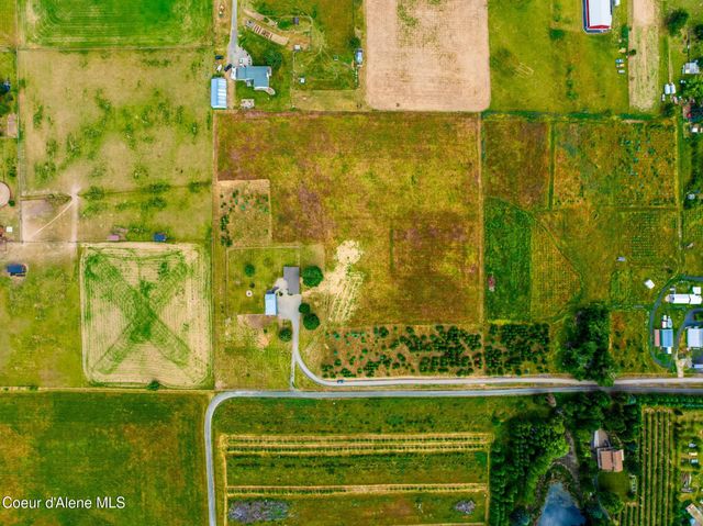 10215 E DAY MT SPOKANE RD, Mead, WA 99021