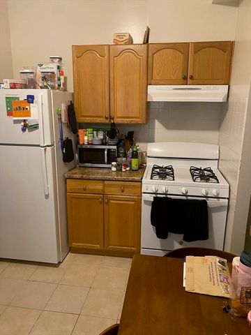 324 Summit Avenue 1, Boston, MA 02135