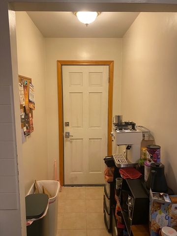 324 Summit Avenue 1, Boston, MA 02135