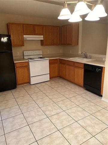1420 Poppy Seed LN, Austin, TX 78741