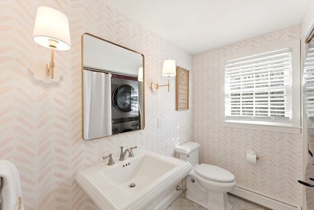 14 Minuteman Road, Hingham, MA 02043