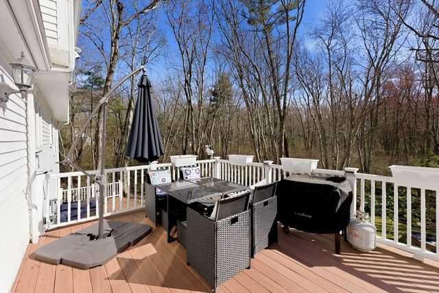 14 Minuteman Road, Hingham, MA 02043