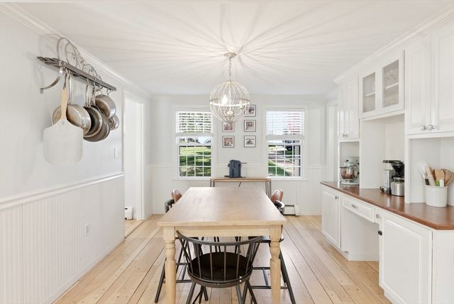 14 Minuteman Road, Hingham, MA 02043