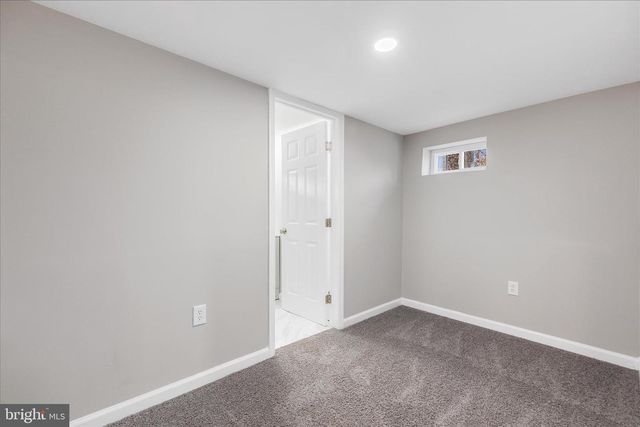 806 FOREST RD, Baltimore, MD 21239