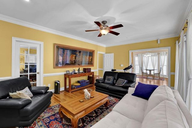 2492 Summeroak Drive, Tucker, GA 30084