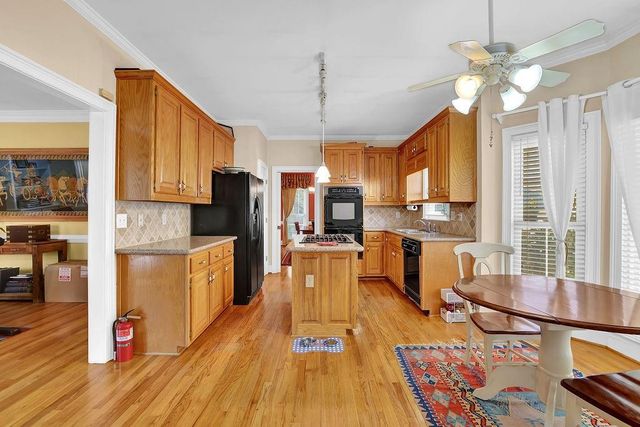 2492 Summeroak Drive, Tucker, GA 30084