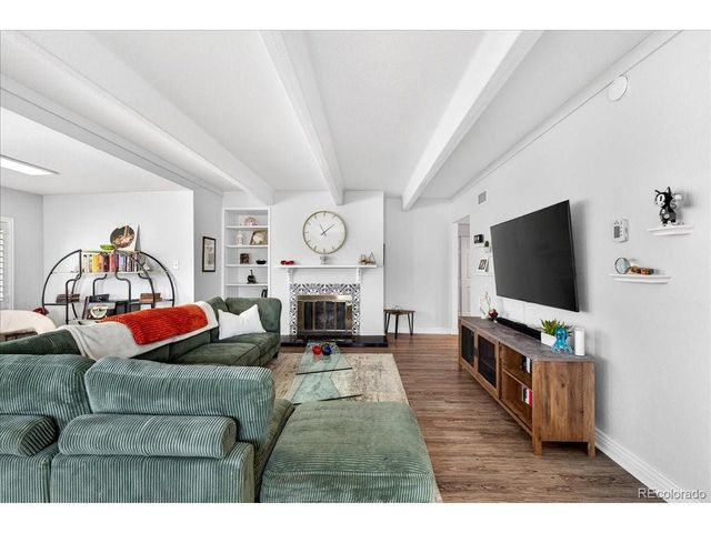 2525 S Dayton Way 2010, Denver, CO 80231