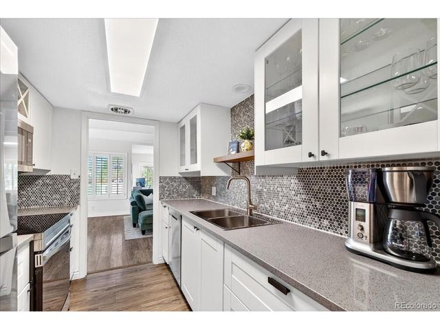 2525 S Dayton Way 2010, Denver, CO 80231