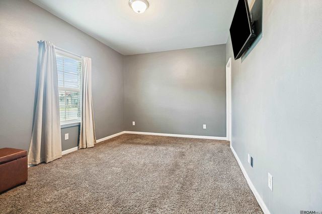 13261 Fowler Dr, Walker, LA 70785